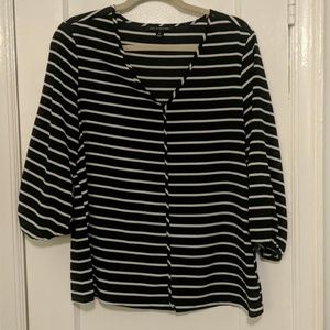 Striped 3/4 sleeve blouse